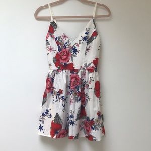 Fun & Flirty Floral Sundress 💕